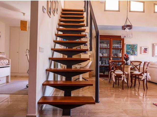 ATICO DUPLEX CON TERRAZA EN ZONA COLEGIOS SON ESPANYOLET
