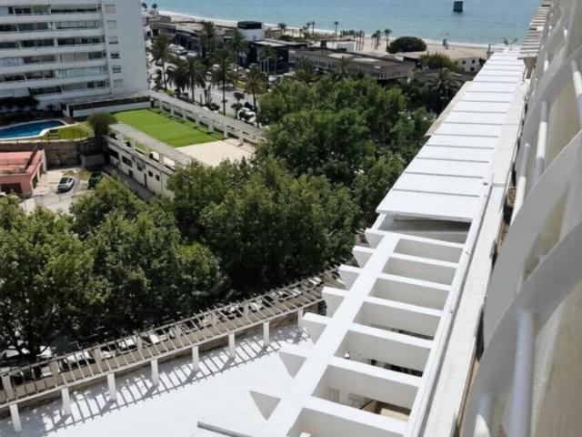 Ático dúplex a tan solo 100 metros del mar con vistas al mar