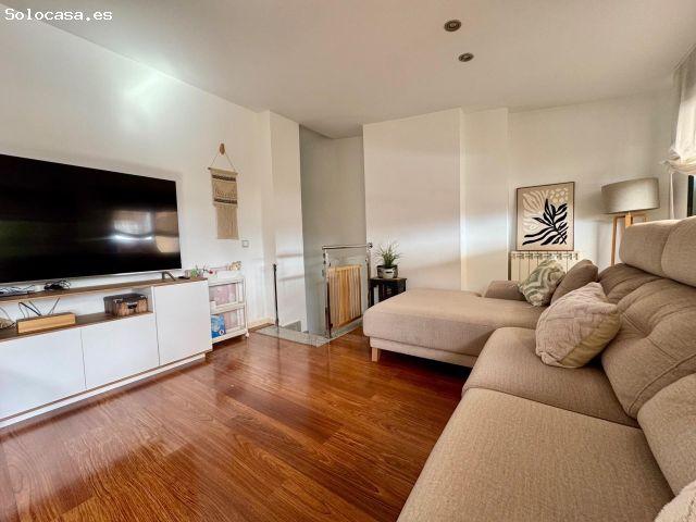 Ático dúplex de 4 dormitorios con terraza en Espinardo