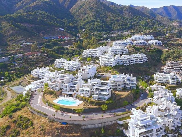 Ático Dúplex de Lujo con Piscina Privada en la Azotea y Vistas Panorámicas al Mar | Palo Alto, Ojén – Marbella