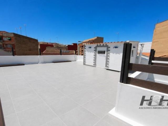Atico Duplex en alquiler en Burjassot, LEixereta