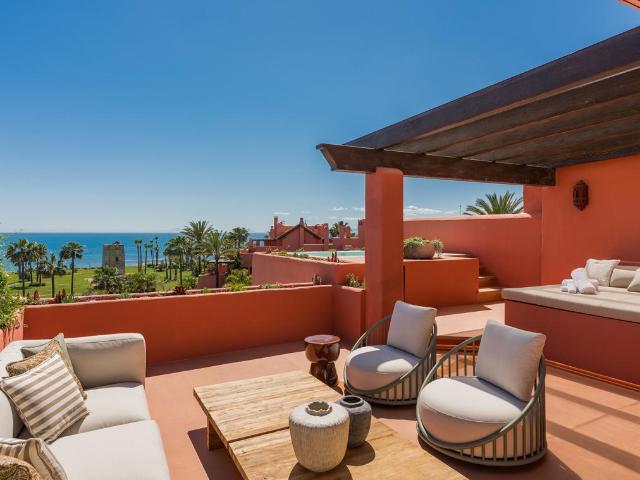 Ático dúplex frente a la playa | Torre Bermeja
