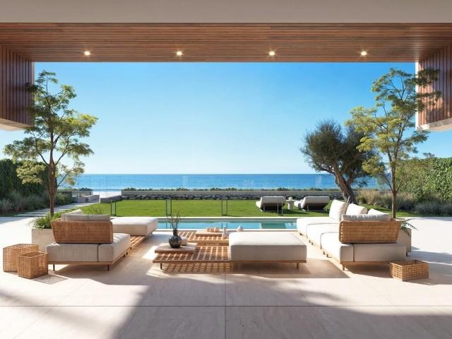 Ático En 1ª Línea De Mar 140m² Manilva