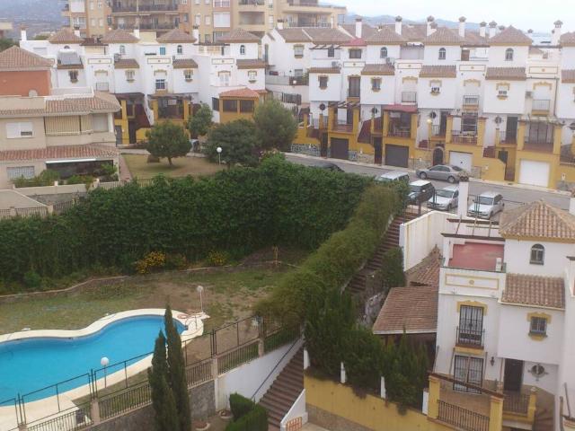 Atico en venta Torre del Mar con 4 dormitorios y piscina