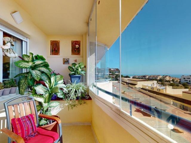 Ático en venta. Benalmádena