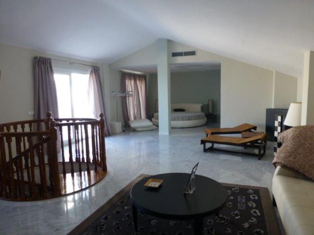 Ático en venta con 223 m2, 3 dormitorios en Las Chapas Marbella Municipio