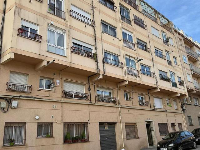 Ático en venta en Terrassa, de 75 m² 3 habitaciones por 127.000