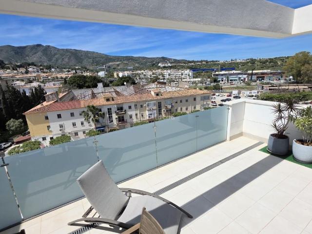 Ático en venta en Torremolinos, La Colina. MAGNIFICO ATICO CON VISTAS A PLAYA Y MONTAÑA. Áticos.