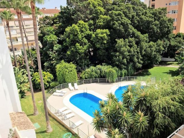 Ático en venta en Torremolinos, La Carihuela Los Nidos. Ático de 4 dormitorios en La Carihuela. Áticos.