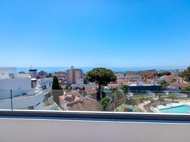 Ático en venta en Torremolinos, Montemar. Áticos.