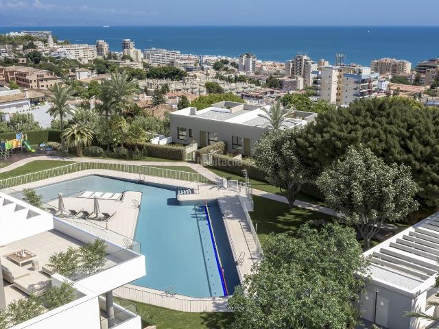 Ático en venta en Torremolinos, Montemar. ENCLAVE PRIVILEGIADO CON EXCELENTES VISTAS. Áticos.