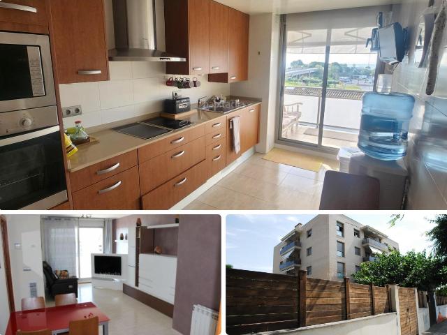 Ático en venta en Torredembarra, Clarà Costa Dorada. Vivienda de lujo junto a la playa con piscina. Áticos.
