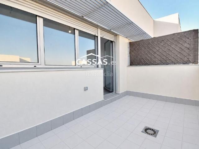 Ático en venta en Torrejón de Ardoz, Soto de Henares. Soto del HENARES ATICO de 2 habitaciones con 2 terrazas, 2 plazas de garaje y trastero. Áticos Torrejón de.