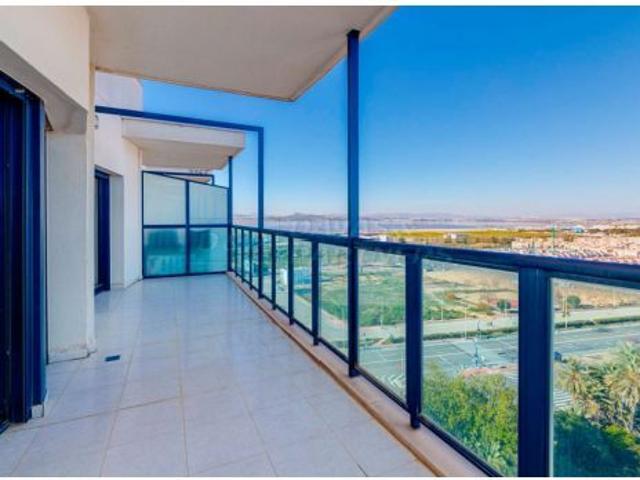 Ático en Venta en Torrevieja, Alicante