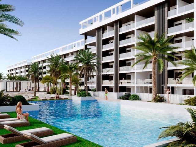 Ático en venta en Torrevieja, Cabo Cervera. ATICO CON SUPER VISTAS AL MAR, A 700 METROS DEL MAR. Áticos.