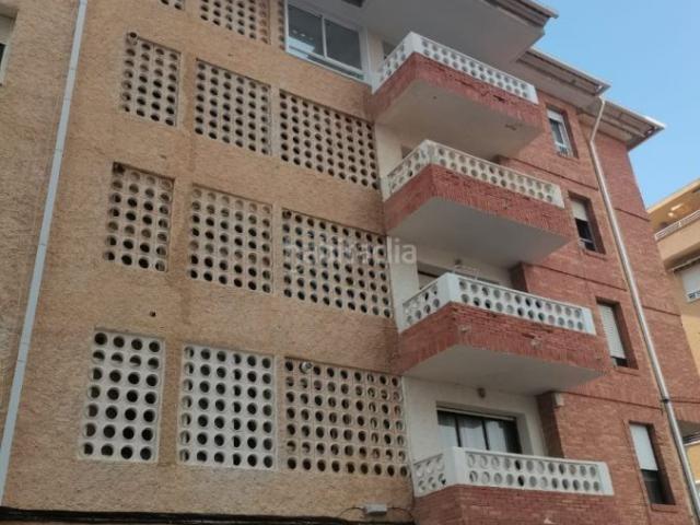 Ático en venta en Torrevieja, Centro Muelle Pesquero. Ático con terraza, en la provincia de Alicante, en la ciudad de Torrevieja, en el barrio de Playa del Cura. 3 habitaciones 69 m². Áticos.