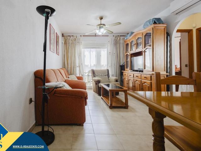 Ático en venta en Torrevieja, El Acequión. Ático con piscina comunitaria, en la provincia de Alicante, en la ciudad de Torrevieja, en la zona de Playa del Acequión. 2 habita. Áticos.