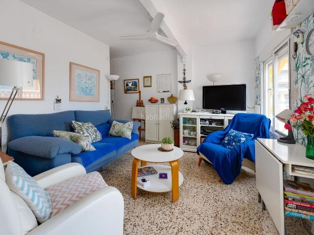 Ático en venta en Torrevieja, Las Piscinas Naturales. Ático junto al Paseo Marítimo y a la playa de El Cura en Torrevieja. Áticos.