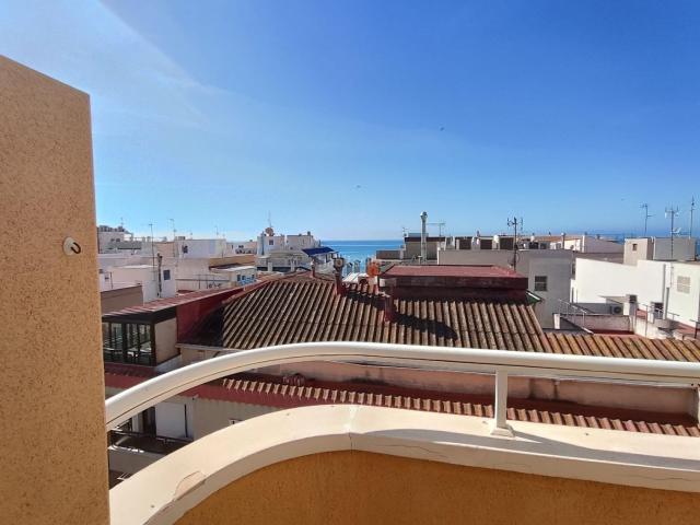 Ático en venta en Torrevieja, Las Piscinas Naturales. Áticos.