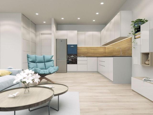 Ático en venta en Torrevieja, Parque de las Naciones. Ático moderno de 2 dormitorios con solarium privado a la venta en el centro de TorreviejaAlicante. Áticos.