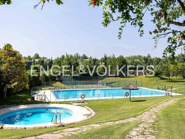 Ático en Venta en Valdemarín
