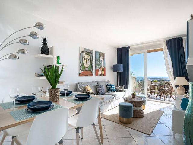 Ático en Venta en Vallpineda Rocamar