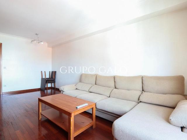 Ático en venta en Vigo, Coia. Áticos.