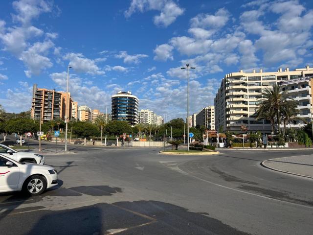 Ático en venta en Vila Joiosa la, Cala Alta Veramar. PRIMERA LINEA DE PLAYA! ÁTICO DÚPLEX CON SOLÁRIUM Y VISTAS AL MAR A 50 METROS DE LA PLAYA LA CALA DE VILLAJOYOSA. Áticos Vila Joiosa.