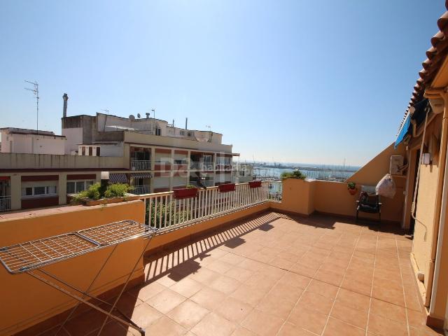Ático en venta en Vilanova i la Geltrú, Barri de Mar Costa Dorada. ÁTICO CON VISTAS AL MAR EN VILANOVA I LA GELTRÚ. Áticos Vilanova i la.