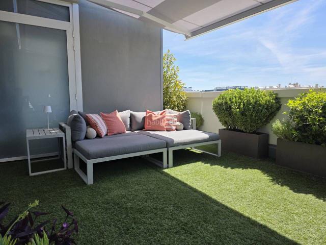 Ático en venta en Zaragoza, Parque de Venecia. Ático con Terraza espectacular, 3 dormitorios, 2 baños, parking, trastero y piscina!. Áticos.