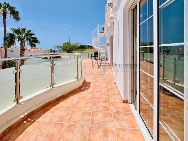 Ático en venta en Adeje, Playa de Fañabé. Apartamento en Costa Adeje L. Áticos.