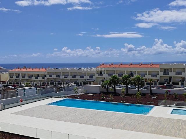 Ático en venta en Adeje, Playa Fañabé Alto. Oportunidad inmobiliaria en Costa Adeje. Áticos.
