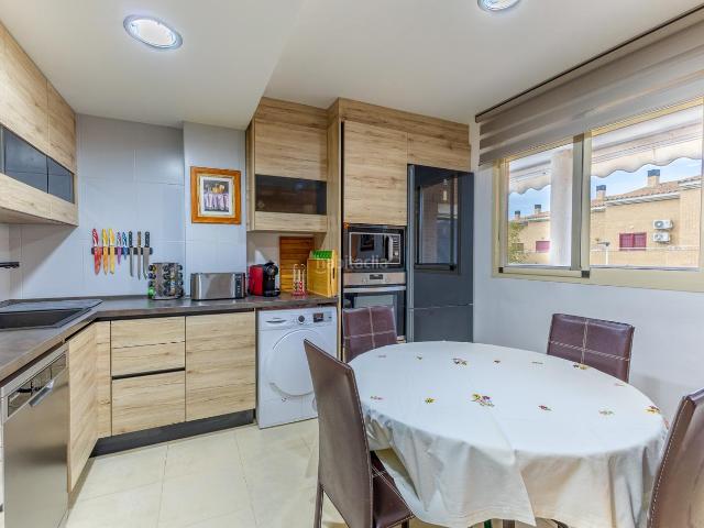 Ático en venta en Almenara. Magnífico dúplex, situado a tan solo 300 metros de la playa de Almenara, Casablanca Castellón con piscina. Áticos.