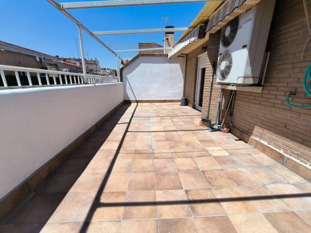 Ático en venta en Albacete, Carretas Pajarita. EXCLUSIVO ÁTICO CON GRAN TERRAZA, DOS PLAZAS DE GARAJE Y TRASTERO EN HUERTA DE MARZO. Áticos.