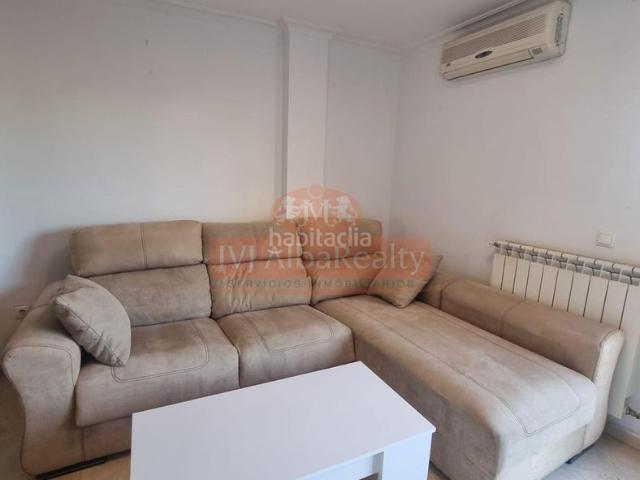 Ático en venta en Albacete, Santa Teresa Vereda. SE VENDE ÁTICO ZONA VEREDA DE JAEN CON GARAJE. Áticos.