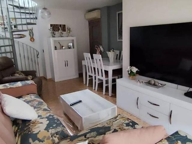 Ático en Venta en Alegría de la Huerta Jardín de Málaga