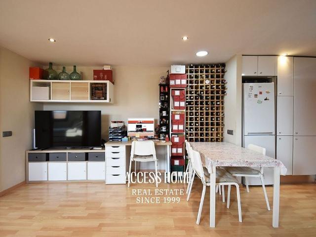 Ático en venta en Alella, de 68 m² 2 habitaciones por 399.000
