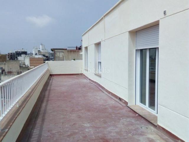 Ático en venta en Alicante, Barrio del Centro. ATICO EN VENTA EN PLENO CENTRO DE ALICANTE. Áticos.