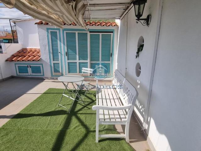Ático en venta en Alicante, Carolinas Altas. ÁTICO CON VISTAS AL CASTILLO EN CAROLINAS ALTAS. Áticos.