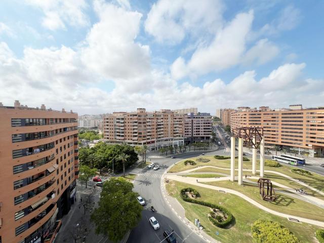 Ático en venta en Alicante, Garbinet Parque de las Avenidas. ¡Ultima planta en venta con vistas despejadas!. Áticos.