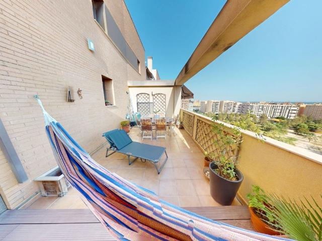 Ático en venta en Alicante, Paus Polígono San Blas. ¡EXCLUSIVO ÁTICO DÚPLEX CON VISTAS A TABARCA, GRAN TERRAZA, PLAZA DE GARAJE Y TRASTERO EN PAU 1!. Áticos.