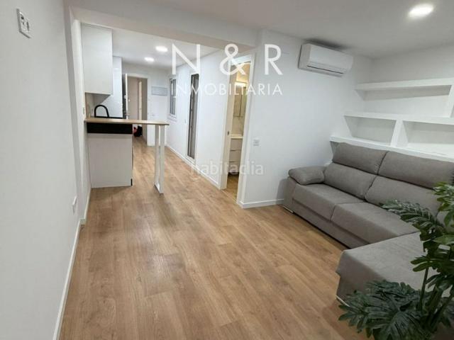 Piso en venta en Ames, O Milladoiro. Se venden 2 apartamentos en Avenida de Rosalia de Castro Milladoiro. Pisos.