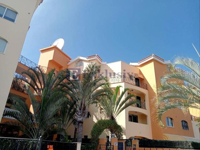 Ático en venta en Arona, Los Cristianos. EL PRECIO ES NEGOCIABLE! Venta de Atico en Los Cristianos Arona. Áticos.