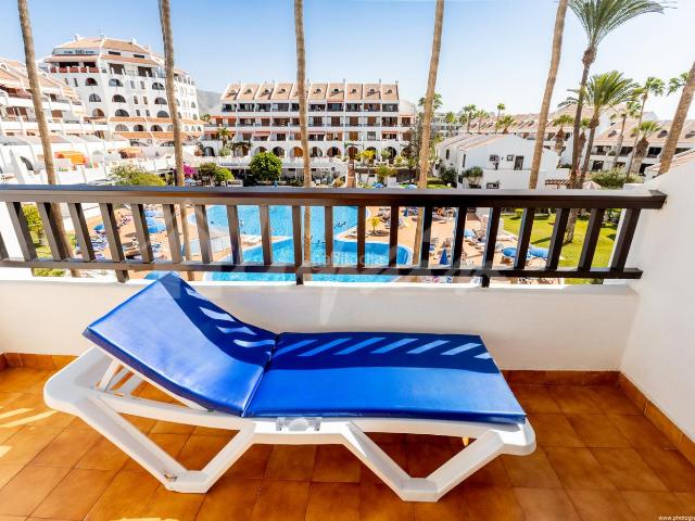 Ático en venta en Arona, Playa de las Américas. Áticos.