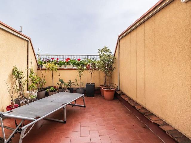 Ático en venta en avenida Meridiana, Barcelona, de 108 m² 4 habitaciones por 549.000
