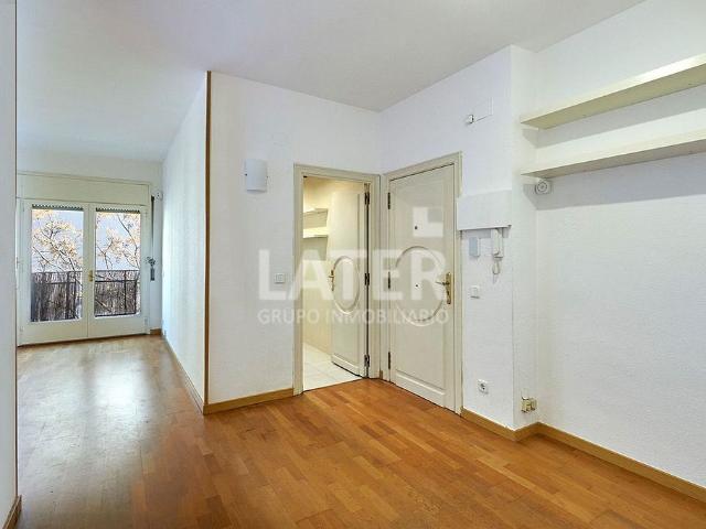 Ático en venta en avenida De la República Argentina, Barcelona, de 110 m² 2 habitaciones por 485.000