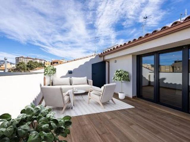 Ático en venta en avenida De la Riera de Cassoles, Barcelona, de 44 m² 1 habitación por 363.000