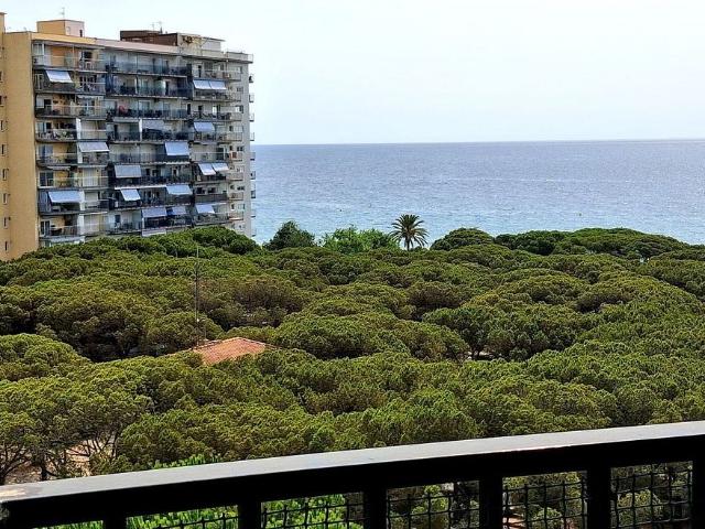 Ático en venta en avenida Vila de Madrid, Blanes, de 75 m² 2 habitaciones por 255.000