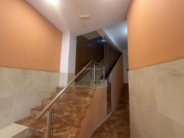 Ático en venta en Avilés, Centro. Ático para reformar en el centro de Aviles. Áticos.