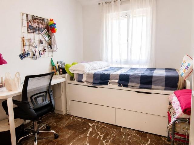 Ático en venta en Badajoz, Casco Antiguo. Exclusivo Ático Dúplex en San Roque Ronda Norte, Badajoz. Áticos.